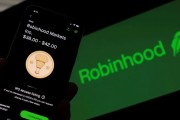 事业添彩“接盘侠”没了？标普500指数季调维持成分股不变，Robinhood、Applovin应声大跌